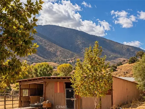 Exterior - 483 Castac Vw, Lebec, CA 93243 photo 5 of 5