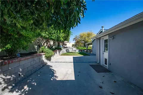 Exterior - 1546 Deodora St, Simi Valley, CA 93065 photo 16 of 17