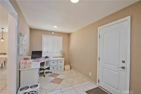 Entry Way - 1546 Deodora St, Simi Valley, CA 93065 photo 1 of 1