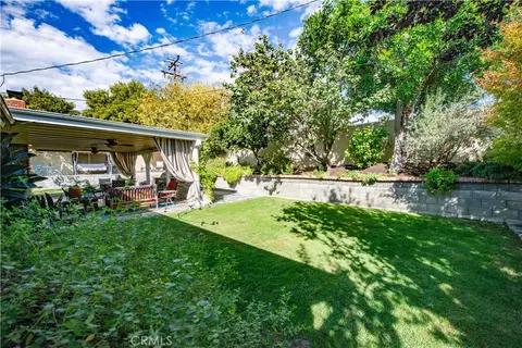 Exterior - 1546 Deodora St, Simi Valley, CA 93065 photo 11 of 17