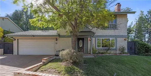 18740 Vicci St, Canyon Country, CA 91351