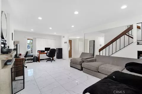 Living - 2491 Castlemont Ct N, Simi Valley, CA 93063 photo 1 of 1