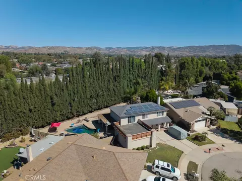 View/Area - 2491 Castlemont Ct N, Simi Valley, CA 93063 photo 4 of 8
