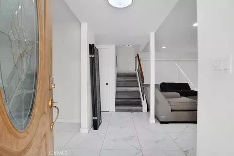 Entry Way - 2491 Castlemont Ct N, Simi Valley, CA 93063 photo 1 of 3
