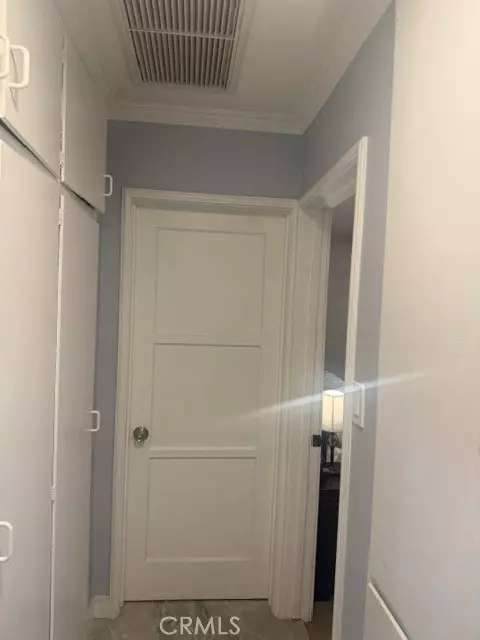 Entry Way - 10200 N Rincon Ave N, Pacoima, CA 91331 photo 10 of 14
