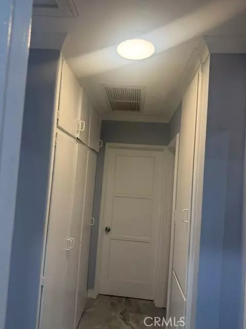 Entry Way - 10200 N Rincon Ave N, Pacoima, CA 91331 photo 11 of 14