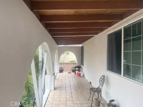 Exterior - 10200 N Rincon Ave N, Pacoima, CA 91331 photo 1 of 7