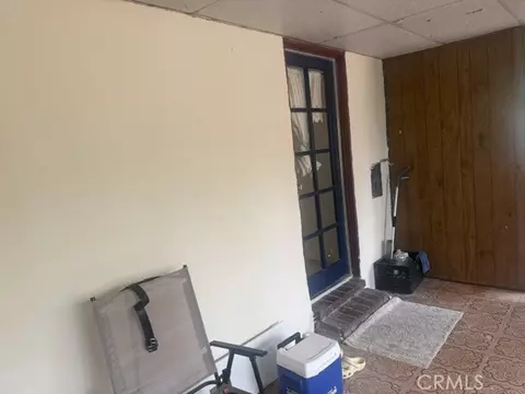 Exterior - 10200 N Rincon Ave N, Pacoima, CA 91331 photo 5 of 7