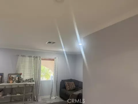Entry Way - 10200 N Rincon Ave N, Pacoima, CA 91331 photo 8 of 14