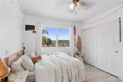 Bedroom - 27715 Sutters Pointe, Saugus, CA 91350 photo 6 of 13