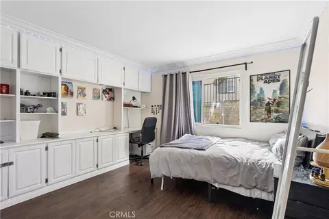 Bedroom - 27715 Sutters Pointe, Saugus, CA 91350 photo 1 of 13