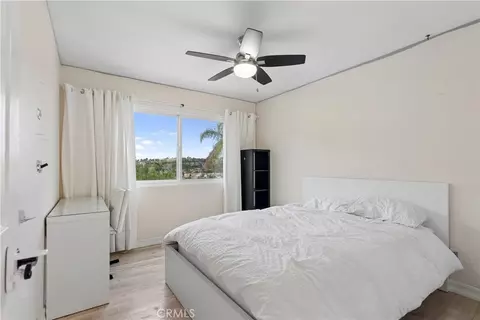 Bedroom - 27715 Sutters Pointe, Saugus, CA 91350 photo 5 of 13