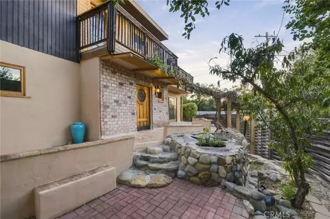 4164 Prasa Rd, Woodland Hills, CA 91364