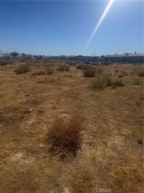 0 Oldfield, Lancaster, CA 93535 photo 3