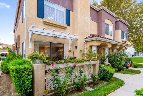 27010 Karns Ct #61202, Canyon Country, CA 91387