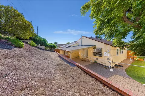 Exterior - 1924 Hilton, Burbank, CA 91504 photo 2 of 4
