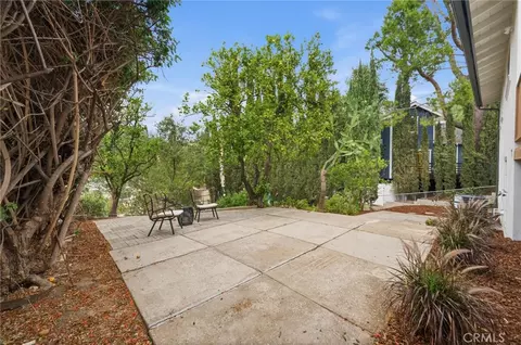 Exterior - 7663 Airlie Dr, Tujunga, CA 91042 photo 3 of 6