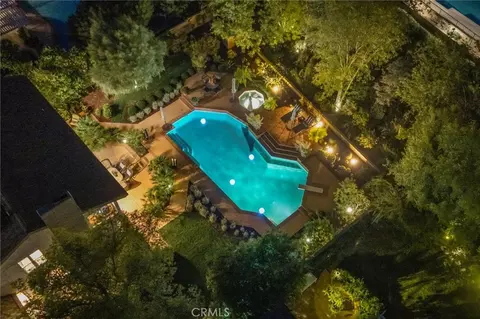 25407 Cariz Dr, Valencia, CA 91355