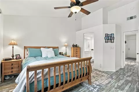 Bedroom - 22856 Tamarack, Santa Clarita, CA 91390 photo 5 of 6