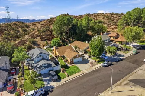 View/Area - 22856 Tamarack, Santa Clarita, CA 91390 photo 1 of 5