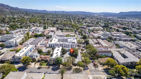 View/Area - 600 E Providencia Ave, Burbank, CA 91501 photo 2 of 6