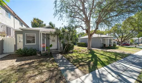 Exterior - 600 E Providencia Ave, Burbank, CA 91501 photo 8 of 12