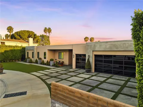 Exterior - 17646 Stare St, Northridge, CA 91325 photo 2 of 9
