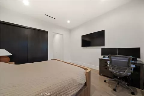 Bedroom - 17646 Stare St, Northridge, CA 91325 photo 6 of 9