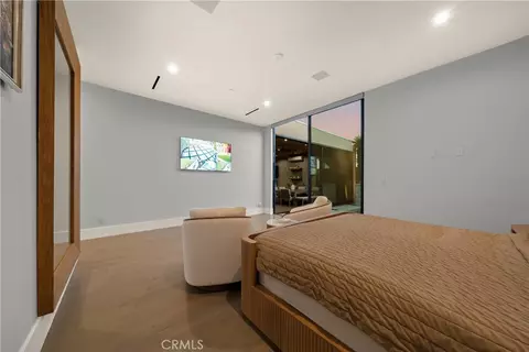 Bedroom - 17646 Stare St, Northridge, CA 91325 photo 2 of 9