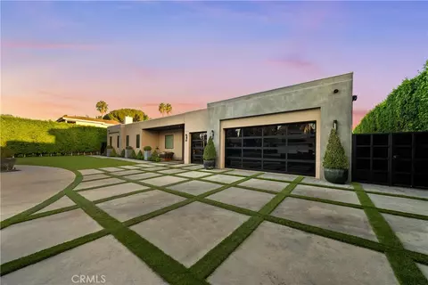 Exterior - 17646 Stare St, Northridge, CA 91325 photo 3 of 9