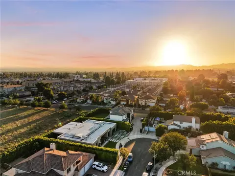 View/Area - 17646 Stare St, Northridge, CA 91325 photo 3 of 3