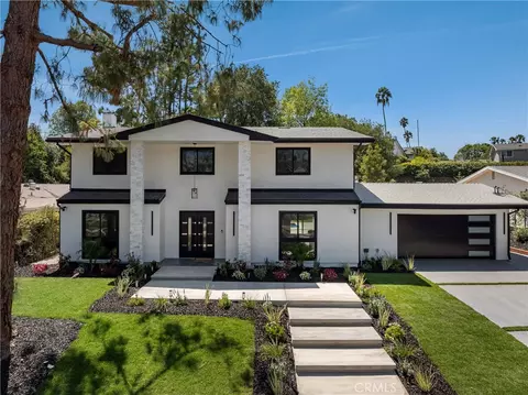 24208 Hatteras, Woodland Hills, CA 91367