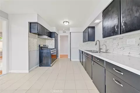 Kitchen - 44650 2nd St E, Lancaster, CA 93535 photo 1 of 1