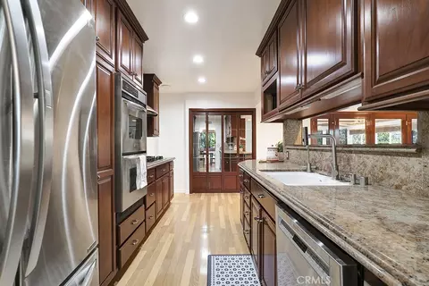 Kitchen - 7400 Quartz, Winnetka, CA 91306 photo 3 of 3