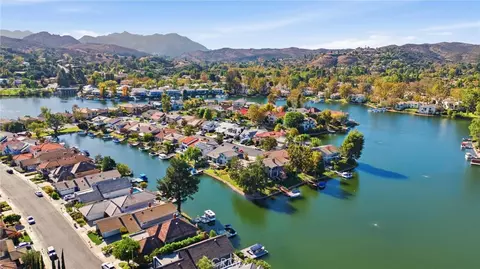 2571 Northlake Cir, Westlake Village, CA 91361