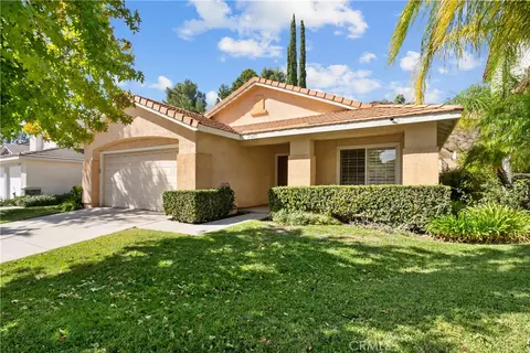 Exterior - 27683 Ron Rdg, Saugus, CA 91350 photo 7 of 8