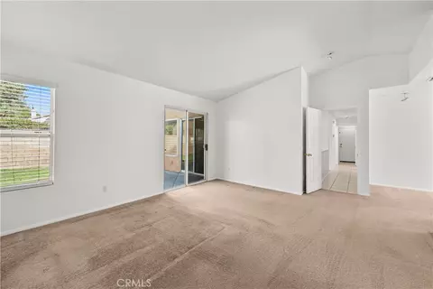Living - 27683 Ron Rdg, Saugus, CA 91350 photo 10 of 10