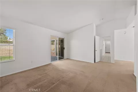 Living - 27683 Ron Rdg, Saugus, CA 91350 photo 9 of 10