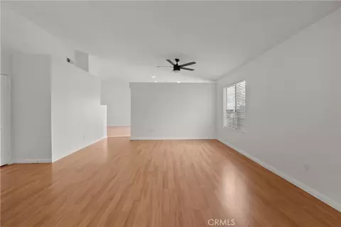 Living - 27683 Ron Rdg, Saugus, CA 91350 photo 3 of 10