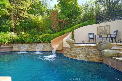3714 Park Colony Ct, Agoura Hills, CA 91301