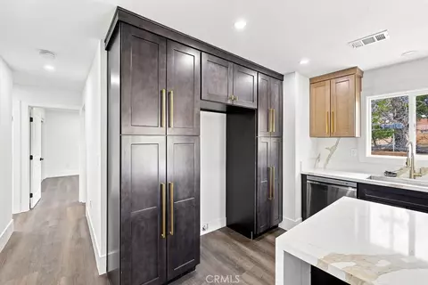 Entry Way - 39609 179th E, Palmdale, CA 93591 photo 1 of 2