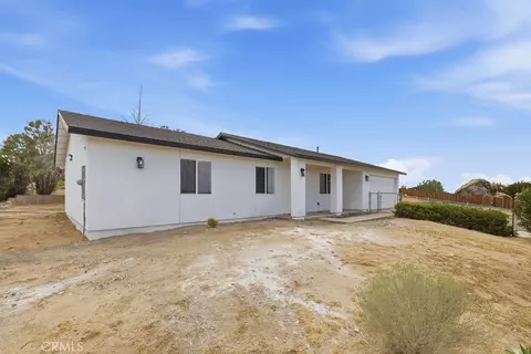 Exterior - 39609 179th E, Palmdale, CA 93591 photo 7 of 9