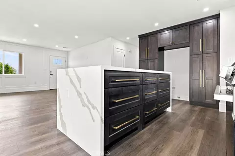 Kitchen - 39609 179th E, Palmdale, CA 93591 photo 4 of 5