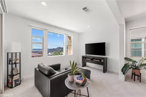 Other - 21212 Rockview Ter, Chatsworth, CA 91311 photo 3 of 12