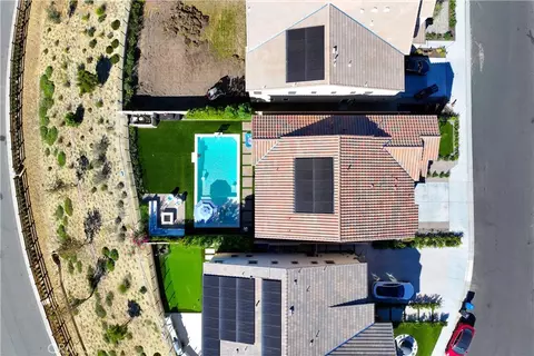 View/Area - 21212 Rockview Ter, Chatsworth, CA 91311 photo 2 of 3