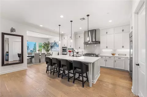 Kitchen - 21212 Rockview Ter, Chatsworth, CA 91311 photo 1 of 3