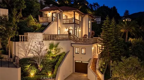 2995 Belden Dr, Los Angeles, CA 90068