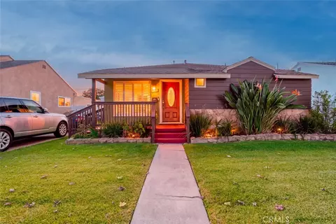 2036 W 95th St, Los Angeles, CA 90047