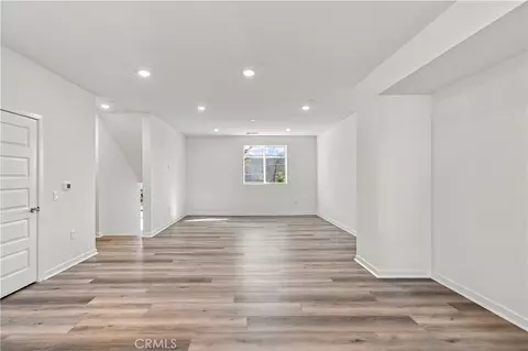 Living - 558 Via Zibello, Camarillo, CA 93012 photo 1 of 8