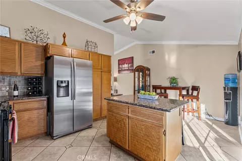 Kitchen - 22456 Barcotta Dr, Saugus, CA 91350 photo 5 of 6